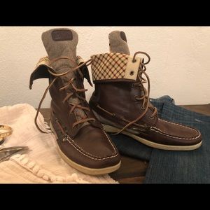 Sperry Top Sider boots women’s size 9.5